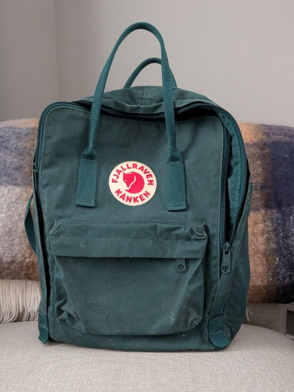 Fjällräven Kånken Mini in Frost Green